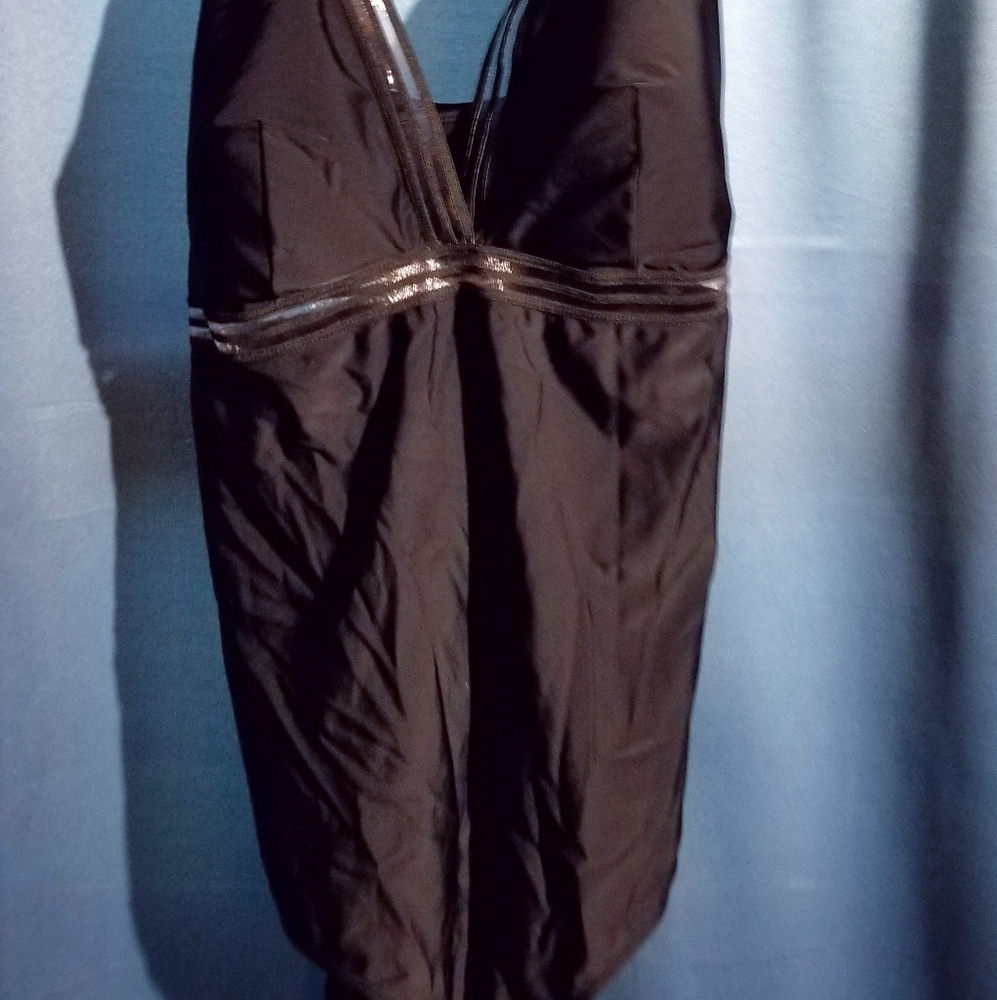 NWOT Torrid Size 3 Black Swimsuit - Picture 7 of 9